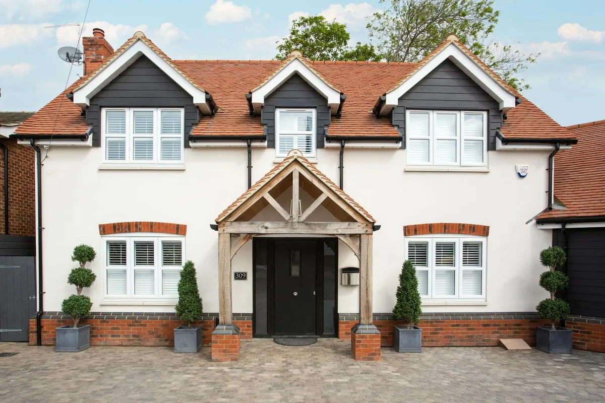 Expert rendering work completed in 